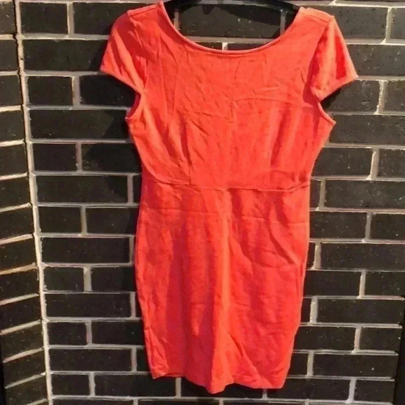 Forever 21 Large Orange Fitted Stretch Short Sleeve Dress - Picture 1 of 3